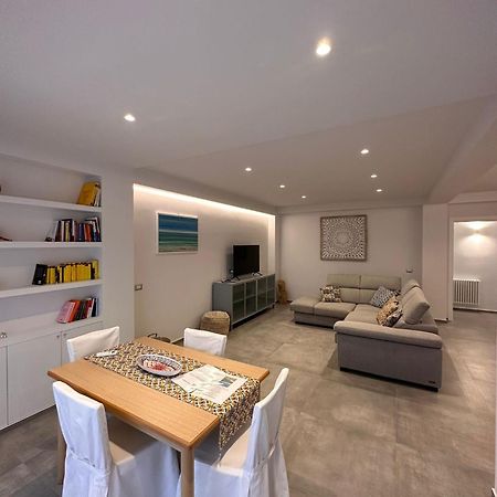 Luxury Sea House Apartment Trapani Exterior photo
